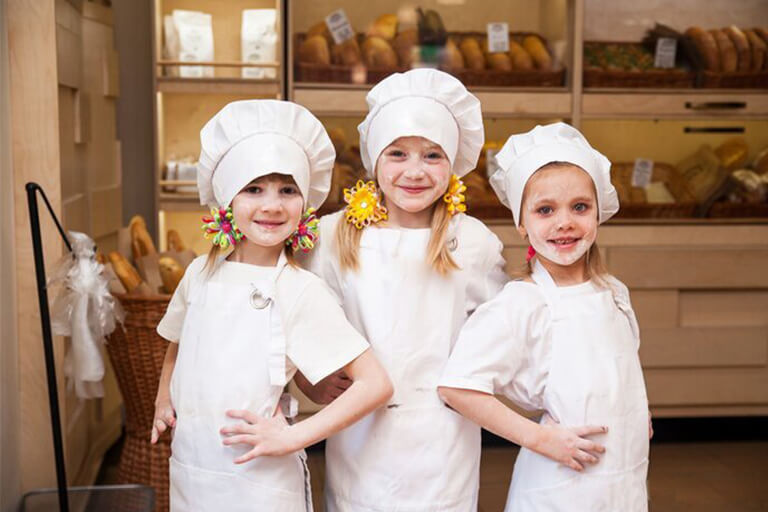 WHAT TO DO BEFORE YOU START A BAKERY SHOP